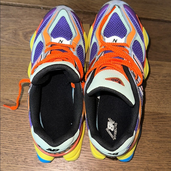 The New Balance 9060 ‘Prism Purple Vibrant Spring’ Sneakers 8.5D - Picture 13 of 15